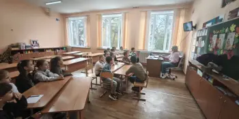 "Своя игра"